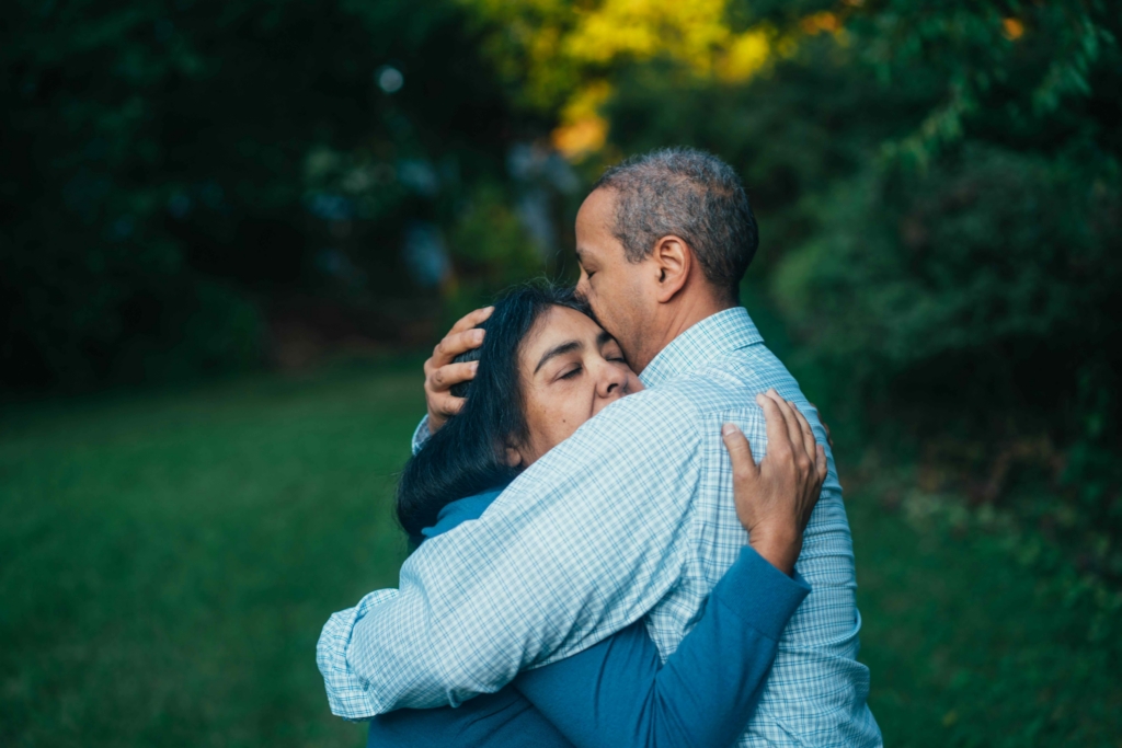 Infographic of a grieving retired couple who received an inherited ira